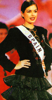 Venezuela's National Costume Miss Universe 2012!! 1995-miss-universo-espanha-maria-reyes-vasquez